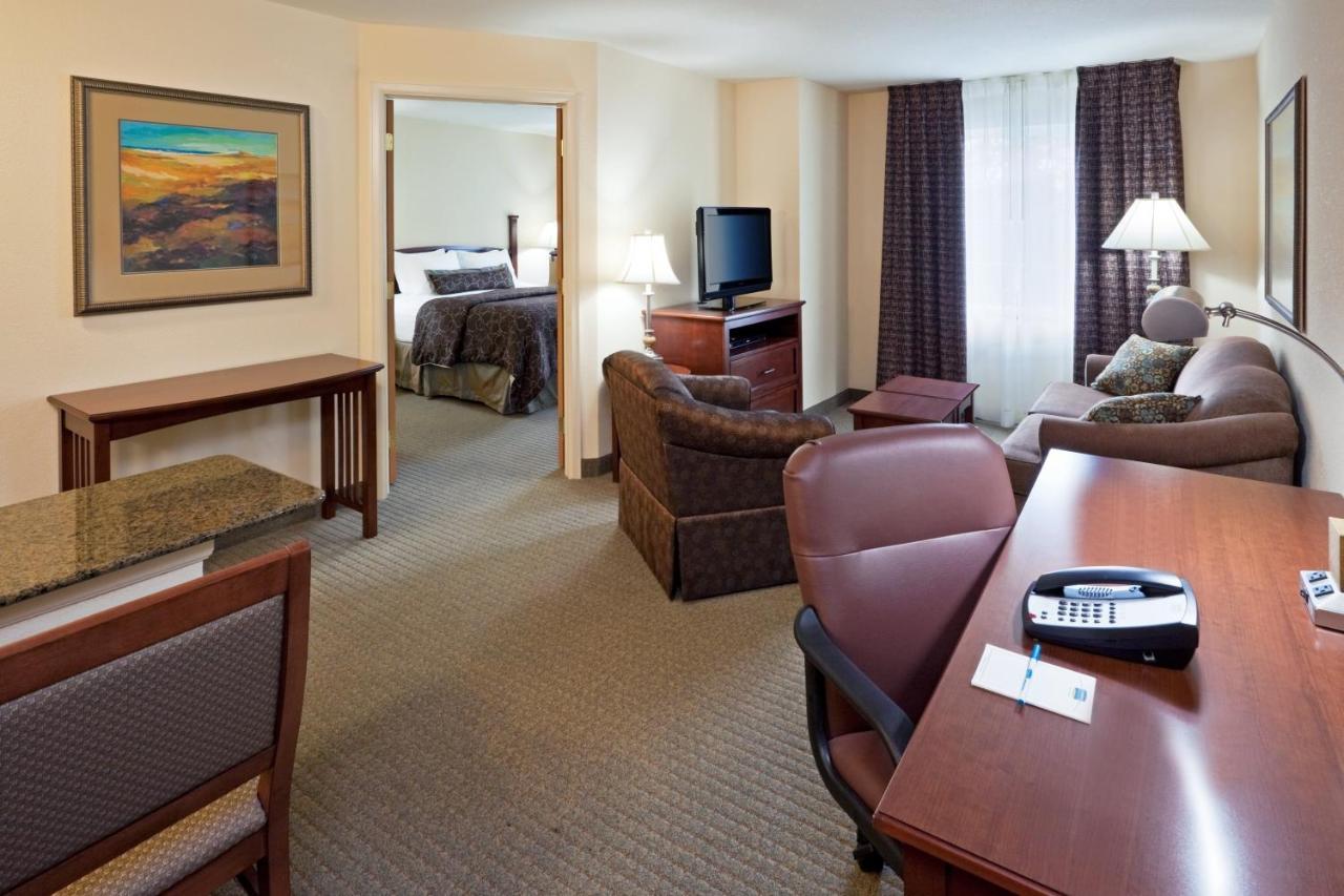Staybridge Suites - Philadelphia Valley Forge 422, An Ihg Hotel Royersford Exteriör bild